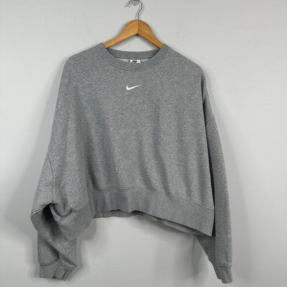 Nike Gray Phoenix Fleece Women's Over-Oversized Crew-Neck Sweater - Picture 5 of 13